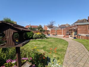 Photo 21- click for photo gallery